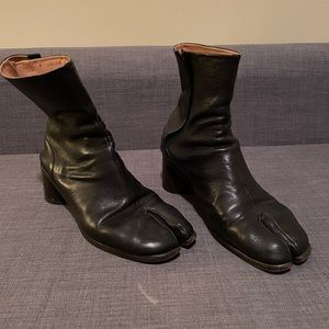 Margiela tabi boots
